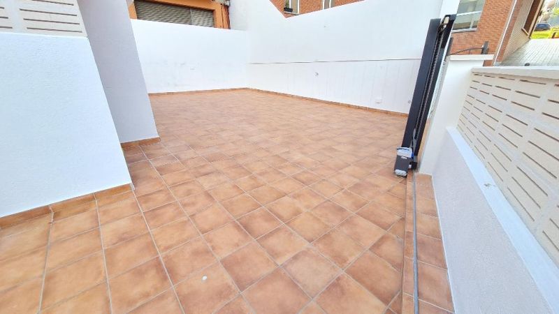 Продается дом 90 м², участок 192 м² в Бланес