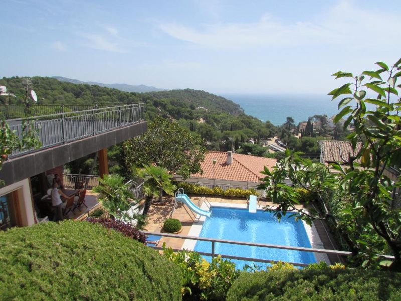 Продается дом с видом на море в урбанизации Santa Cristina, Бланес