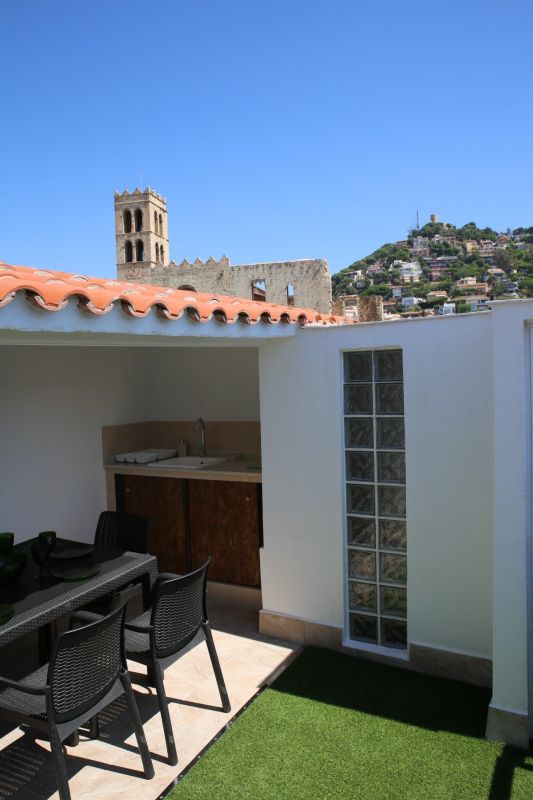 Готовый бизнес. Дом в центре г. Бланес с туристической лицензией!