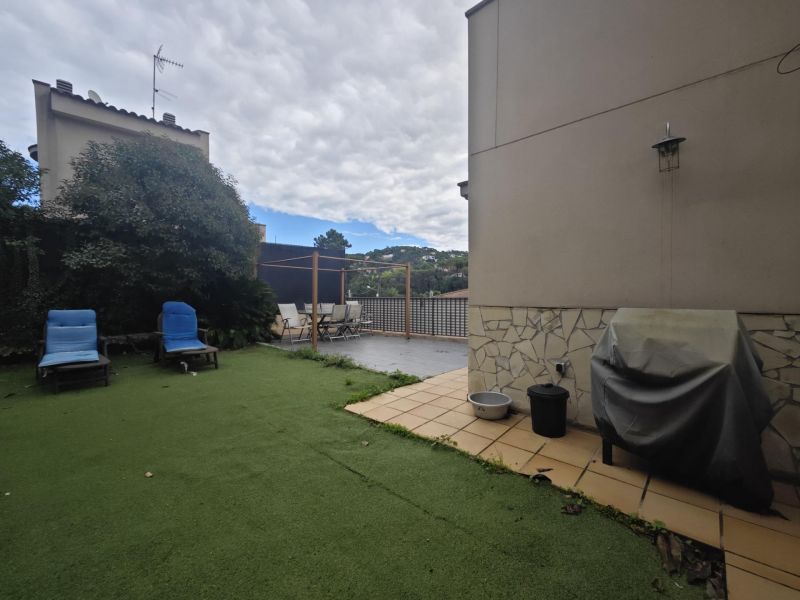 Продается вилла 192 м² с бассейном в Видререс