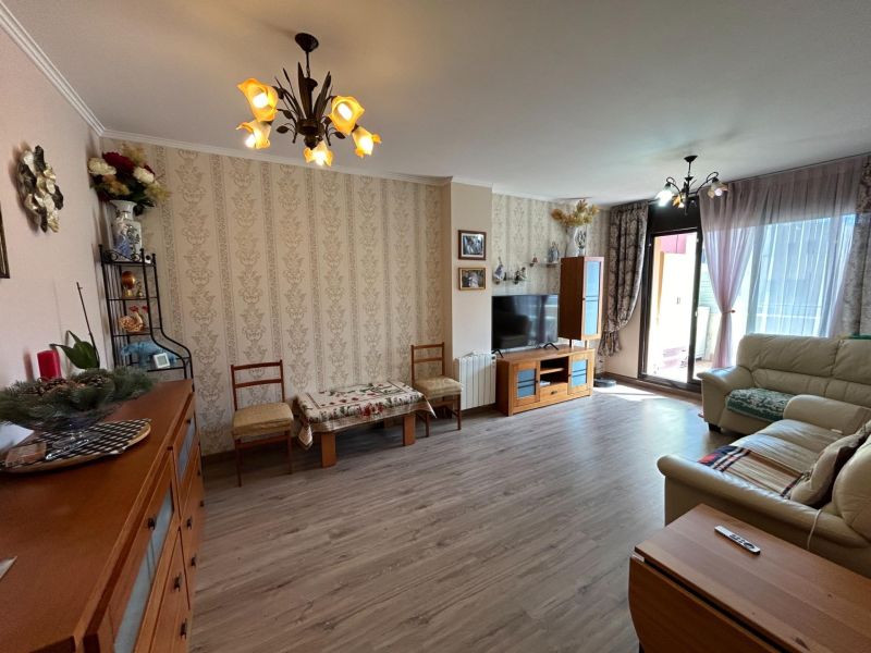 Солнечная квартира в районе Фенальс