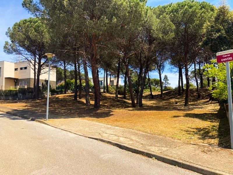 Продается участок 220 м² в лучшем районе Ла Гоба, Видререс