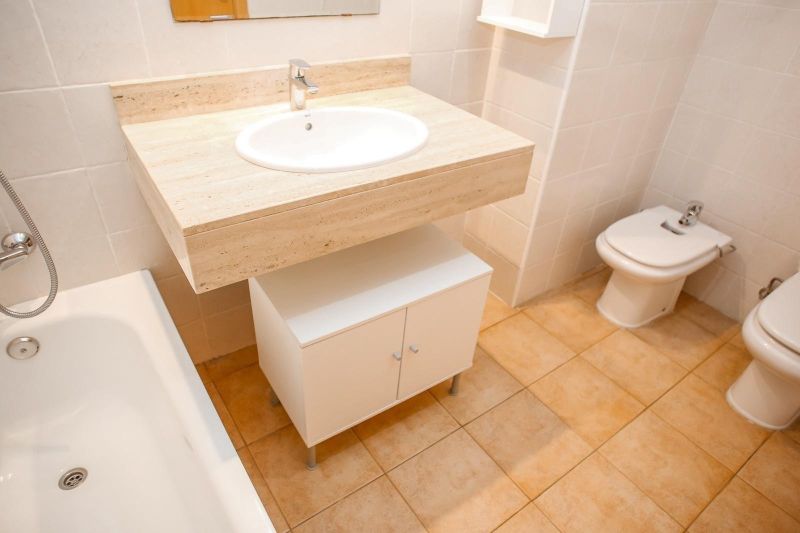 Эксклюзивные апартаменты с 2 спальнями в районе Санта-Клотильдa, всего в нескольких метрах от пляжа