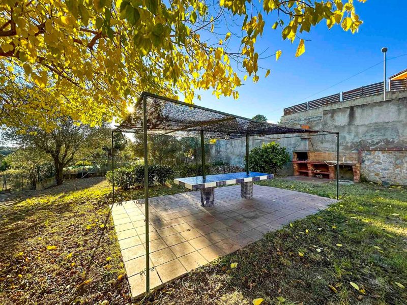 Продается участок 750 м² в Los Pinares, Льорет-де-Мар