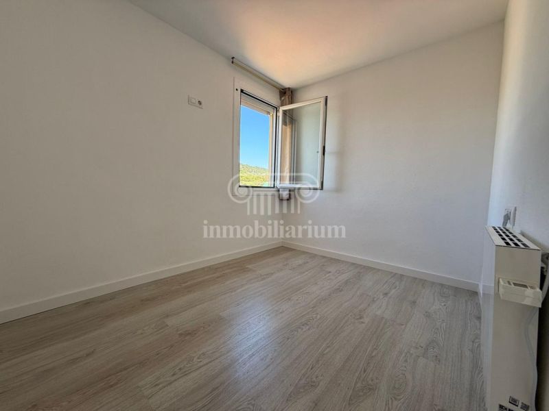 Продается 4к дом 425 м² в Сан-Фелиу-де-Гишольс