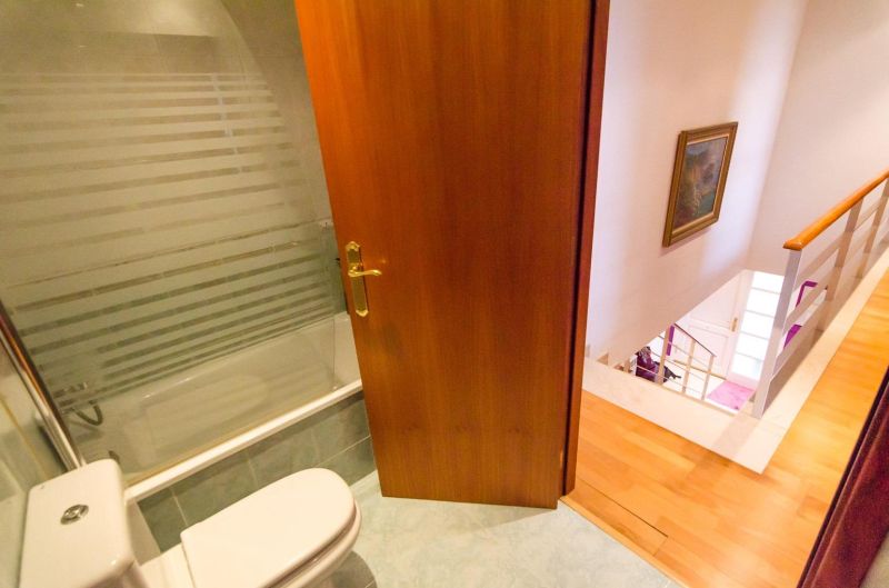 Элегантный дом с видом на море с туристической лицензией