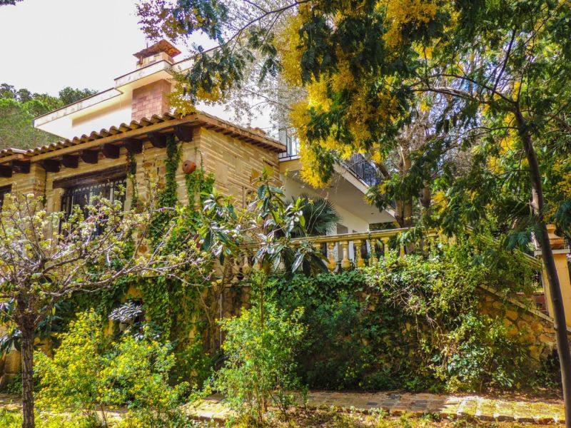 Вилла 254 м² с туристической лицензией в La Montgoda, Lloret de Mar