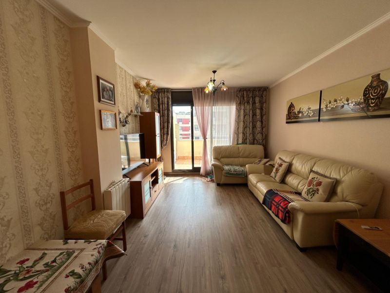 Солнечная квартира в районе Фенальс