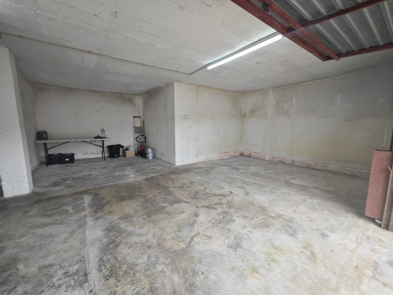 Продается вилла 192 м² с бассейном в Видререс