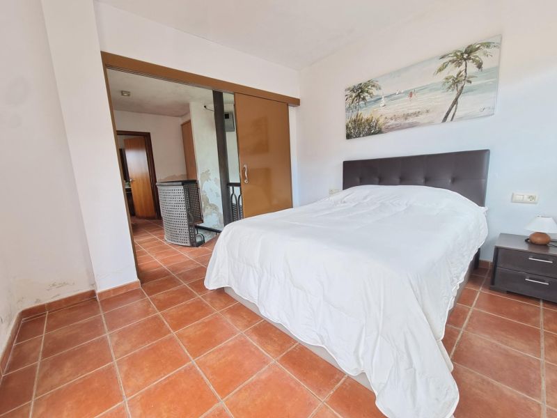 Продается вилла 192 м² с бассейном в Видререс