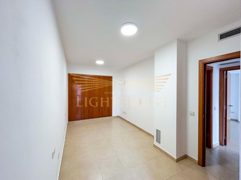 Прекрасная квартира в 10 минутах от пляжа.