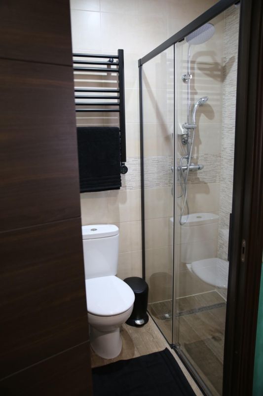 Готовый бизнес. Дом в центре г. Бланес с туристической лицензией!