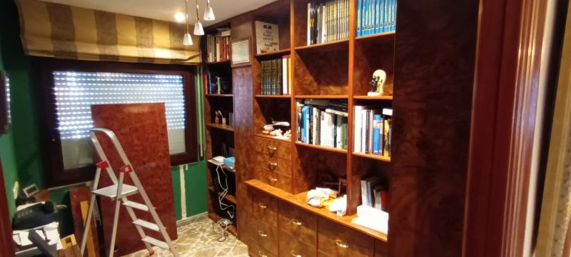 Продажа четырехкомнатных апартаментов с турристической лицензией в 200 метрах от пляжа.