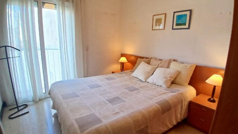 Продается квартира 94 м² возле пляжа, центр Бланеса