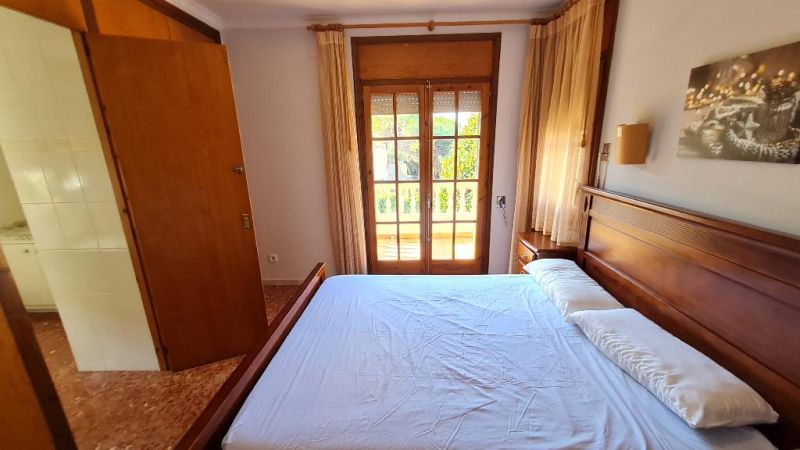 Продается дом 220 м² на 2 этажа в урбанизации Roca Grossa, Льорет-де-Мар