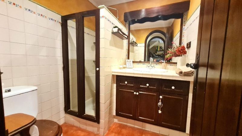 Продается 3к дуплекс 120 м² с террасой, садом и камином в Бланес