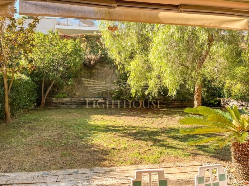 Эксклюзивная квартира с большим частным садом всего в 100 метрах от бухты Кала Са Боаделья