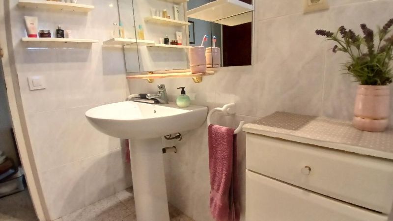 Продается квартира 94 м² возле пляжа, центр Бланеса