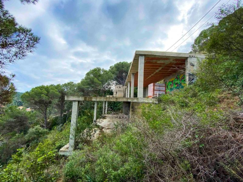 Продается участок 909 м² в районе Serra Brava, Льорет-де-Мар