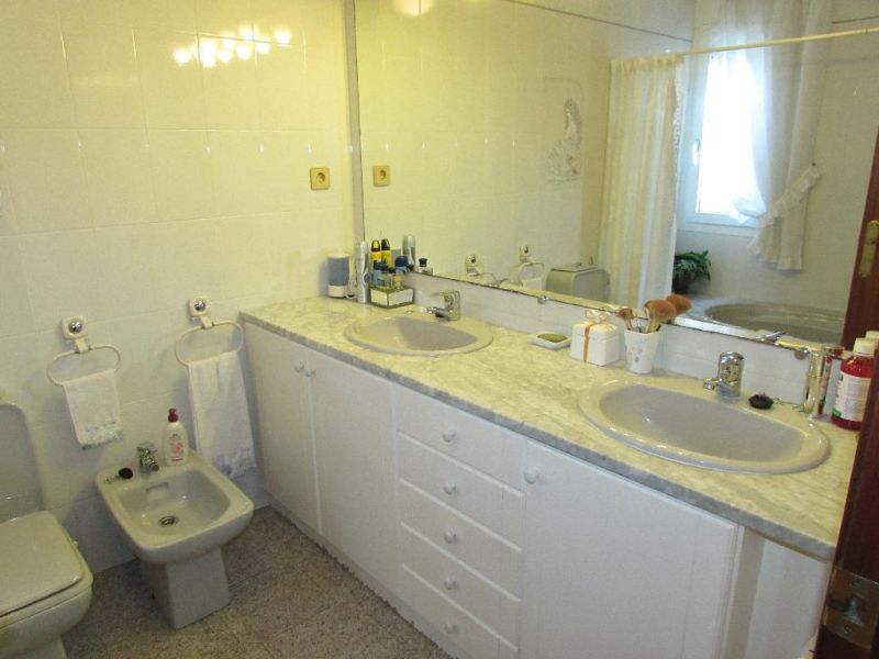 Продается большая вилла 433 м² в районе Sant Joan с видом на море, Blanes