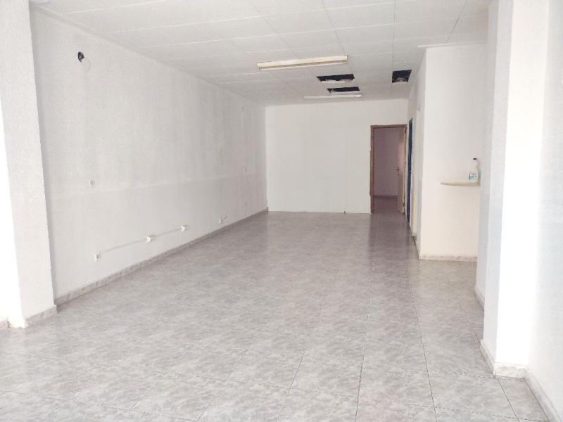 Продается помещение 88 м² в продаже в районе Mas Carolet, Бланес