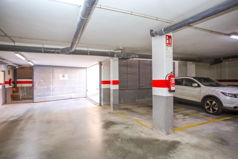 Эксклюзивные апартаменты с 2 спальнями в районе Санта-Клотильдa, всего в нескольких метрах от пляжа