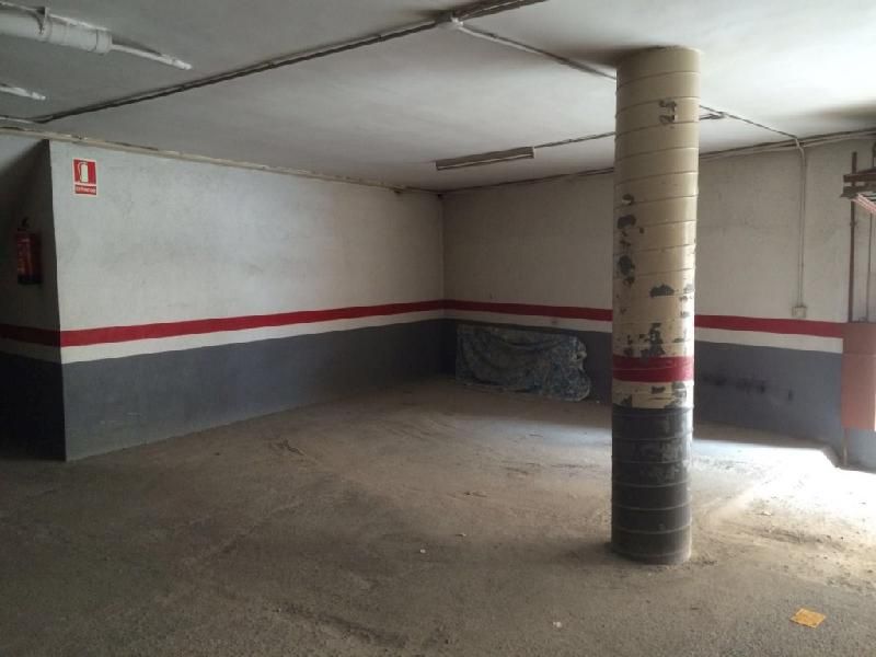 Продается парковка в Льорет-де-Мар