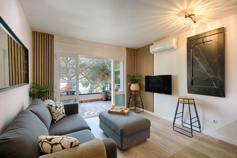 Продается 1к квартира 30 м² с туристической лицензией в Пладжа-де-Аро