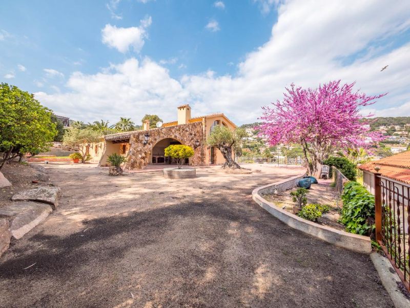 Продается дом 400 м² с видом на море в Cala Sant Francesc, Blanes