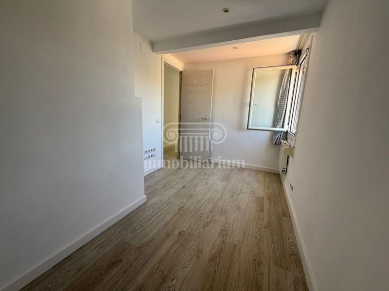 Продается 4к дом 425 м² в Сан-Фелиу-де-Гишольс