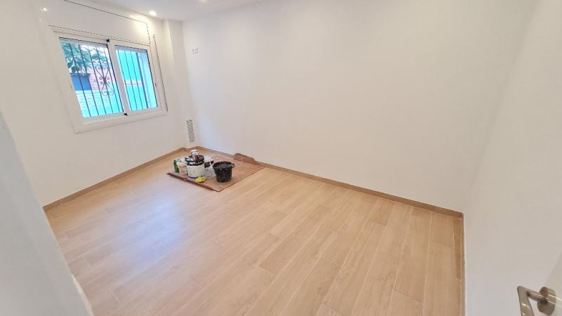 Продается дом 90 м², участок 192 м² в Бланес