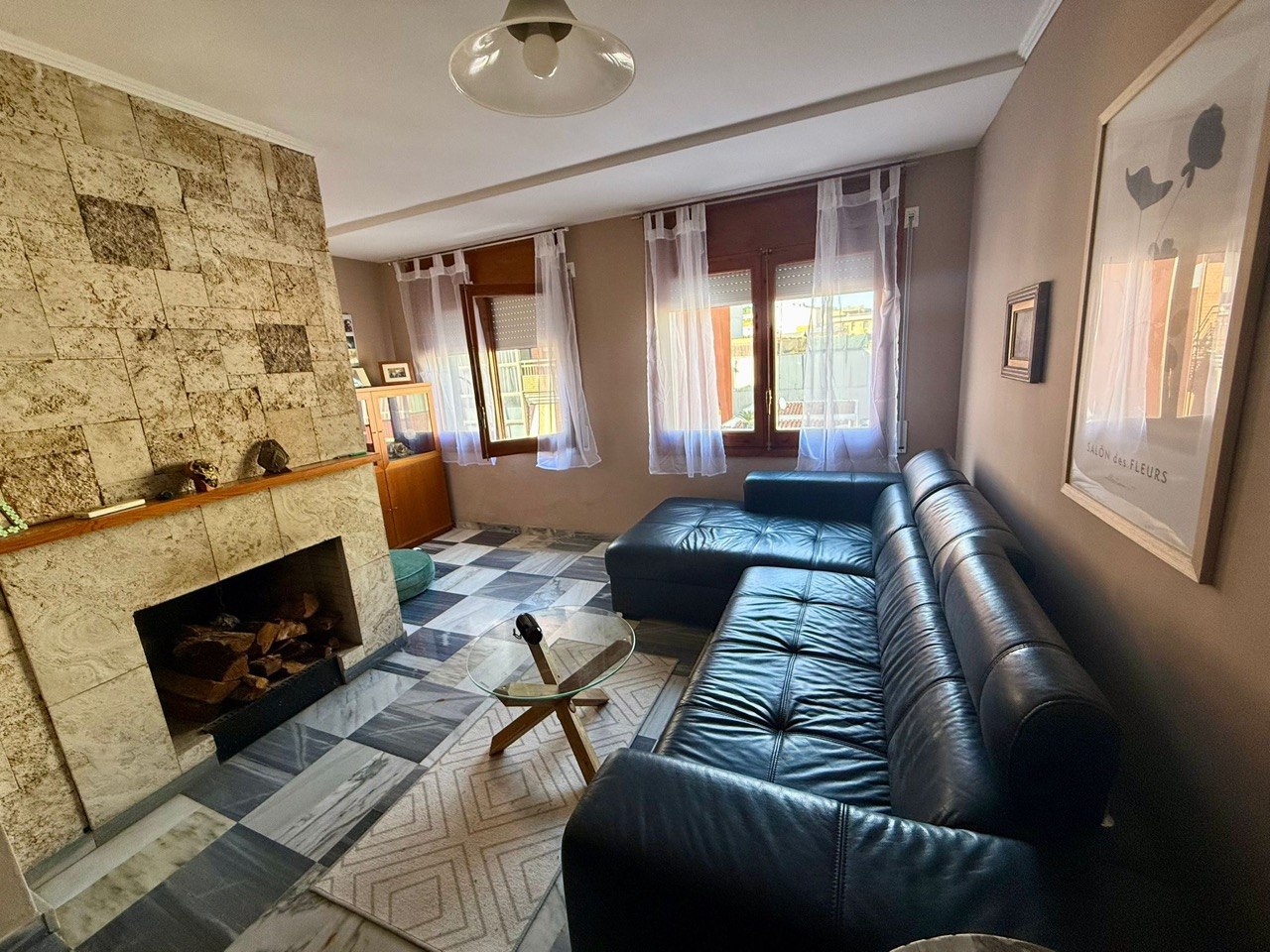 Продается квартира с 3 спальнями 88 м² рядом с Сагаро