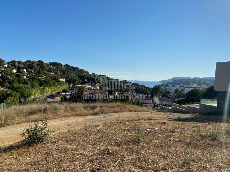 Продается уникальный участок 800 м² в Льорет-де-Мар, Феналс