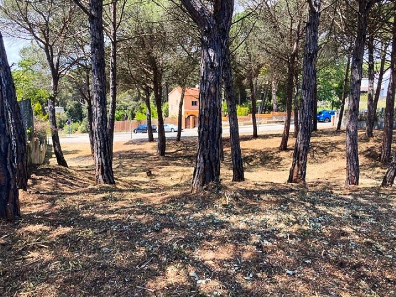 Продается участок 220 м² в лучшем районе Ла Гоба, Видререс