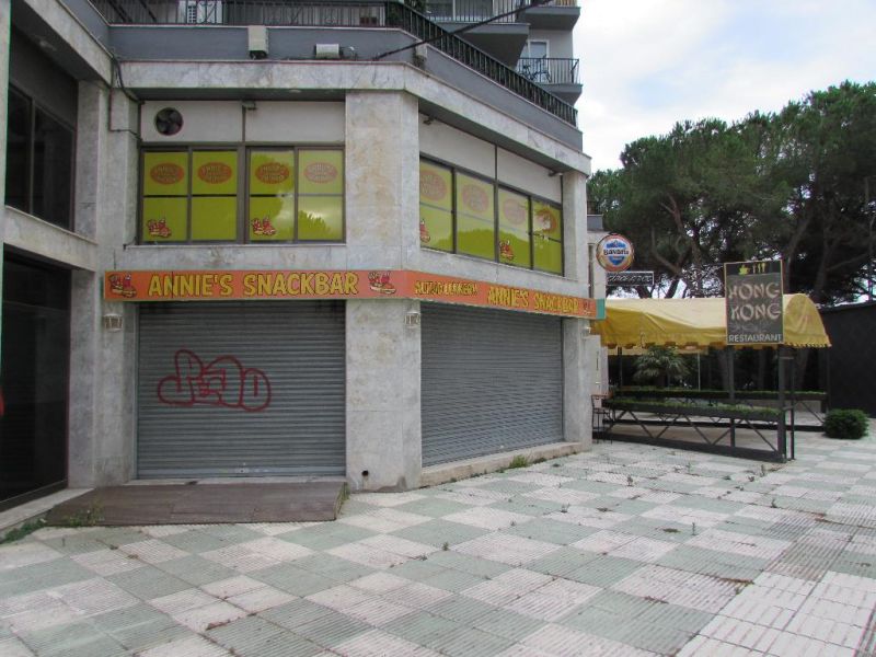 Продается помещение 62 м² под бар или еду на вынос Бланесе