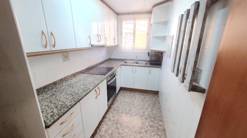 Продается 4к квартира 93 м² в Бланес