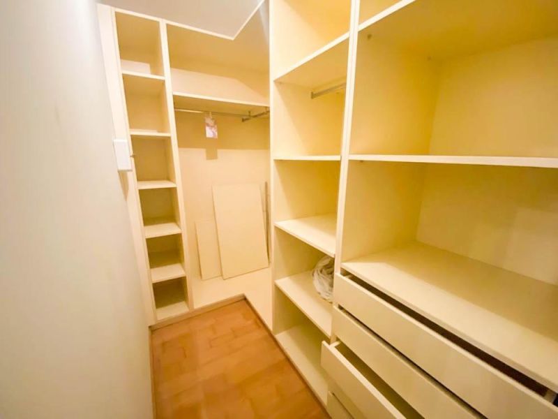 Элегантная вилла с видом на море.