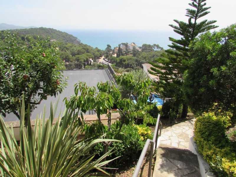 Продается дом с видом на море в урбанизации Santa Cristina, Бланес