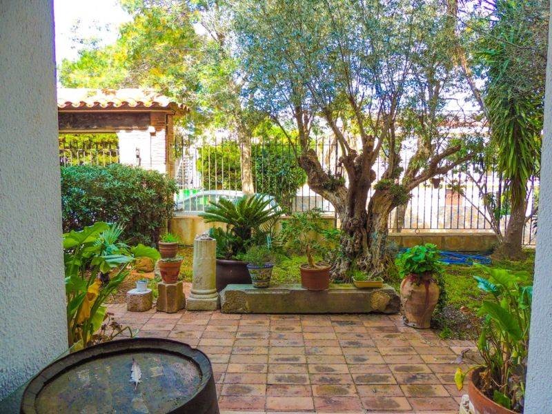 Вилла 254 м² с туристической лицензией в La Montgoda, Lloret de Mar