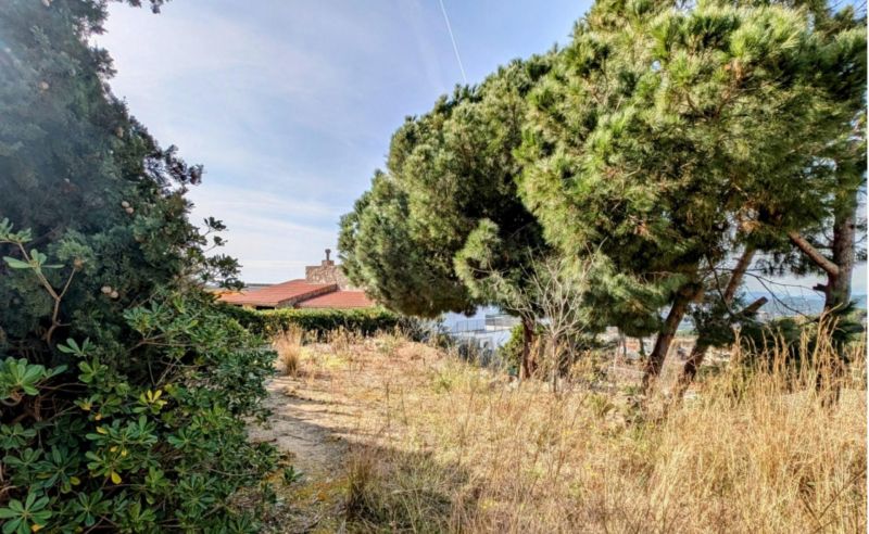 Продается участок 715 м² под строительство с видом на горы в Рока Гросса, Льорет-де-Мар