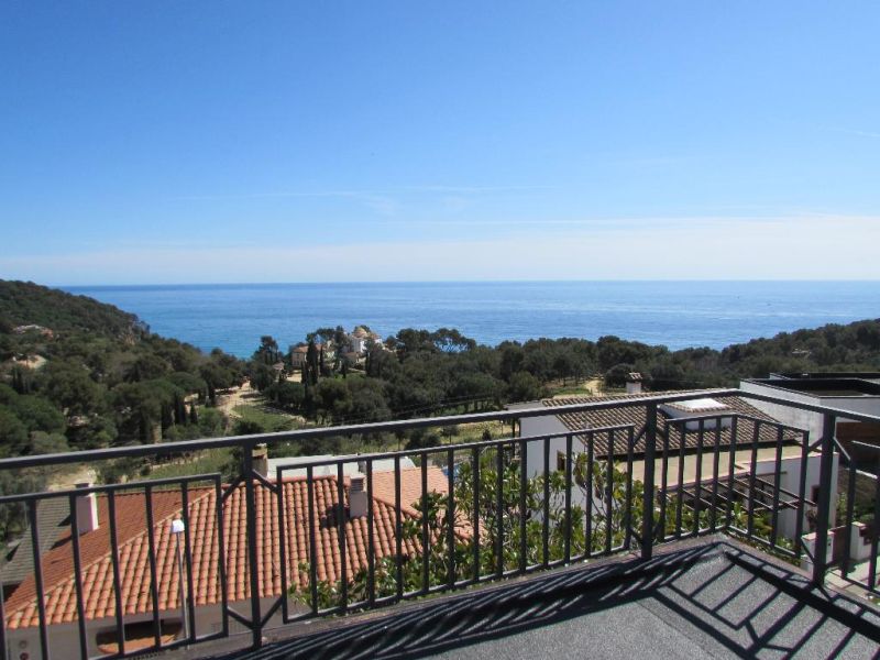 Продается дом с видом на море в урбанизации Santa Cristina, Бланес