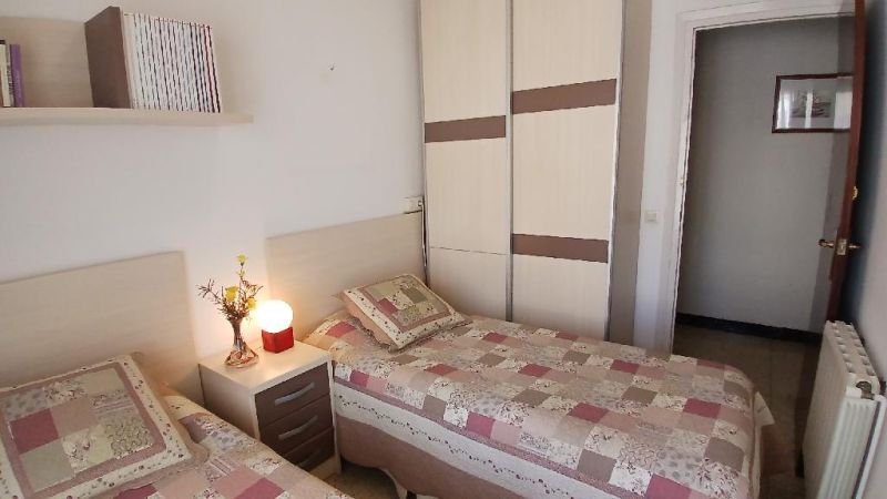 Продается квартира 94 м² возле пляжа, центр Бланеса