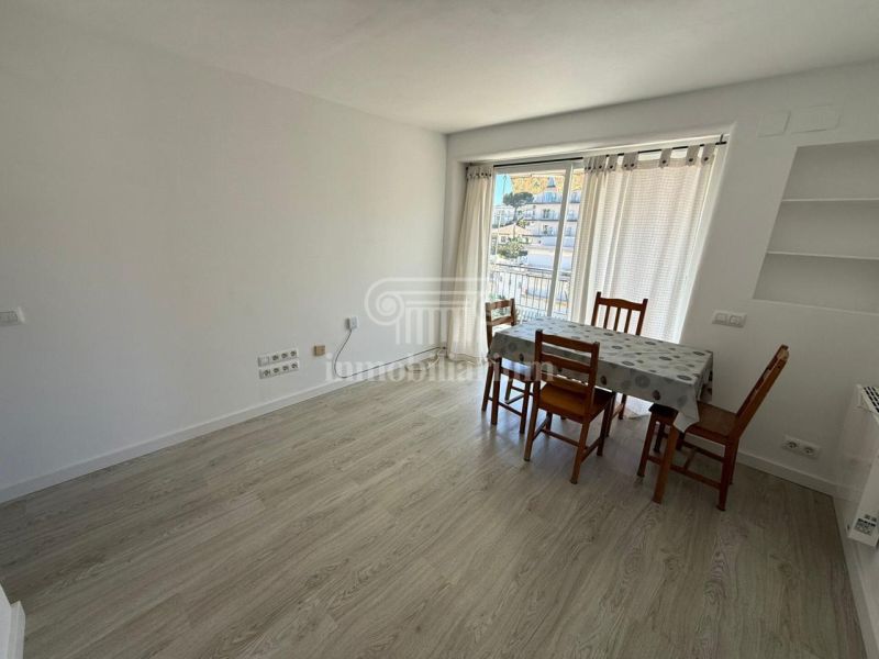 Продается 4к дом 425 м² в Сан-Фелиу-де-Гишольс