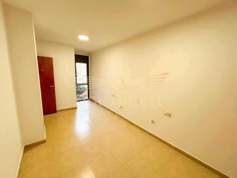 Прекрасная квартира в 10 минутах от пляжа.