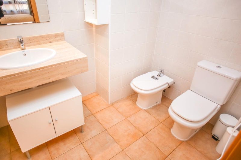 Эксклюзивные апартаменты с 2 спальнями в районе Санта-Клотильдa, всего в нескольких метрах от пляжа