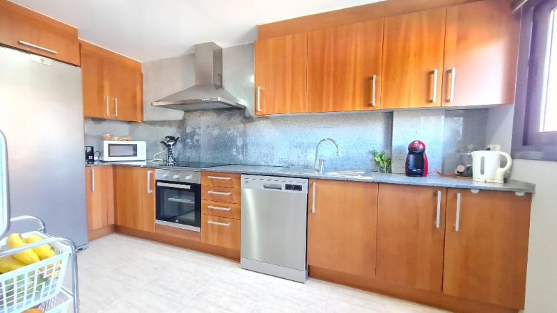 Большой дуплекс с 3 спальнями, 2 санузлами, Blanes