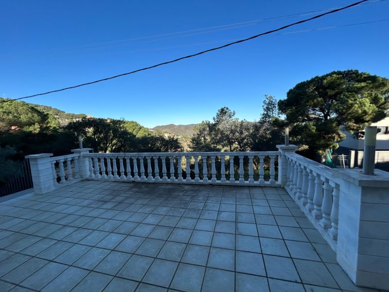 Просторный дом с великолепным видом на горы