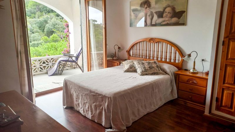 Вилла с видом на море в частном секторе Santa Maria de Llorell.