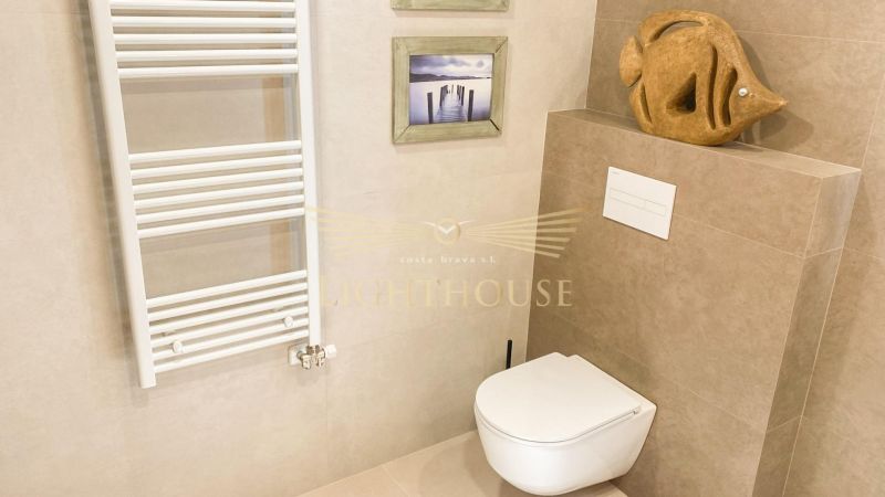 Очаровательный отдельный дом с туристической лицензией в г. Льорет-де-Мар