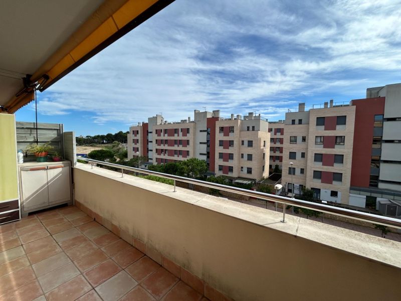 Солнечная квартира в районе Фенальс